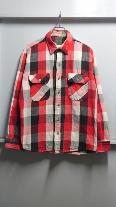 <img class='new_mark_img1' src='https://img.shop-pro.jp/img/new/icons7.gif' style='border:none;display:inline;margin:0px;padding:0px;width:auto;' />90��s FIVE BROTHER USA�� ���åȥ�ե��ͥ� �����å������ L (VINTAGE)