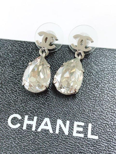 【美品】CHANELピアス　ティアドロップ