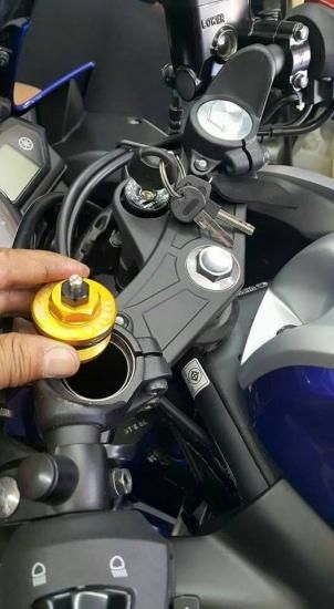 ヤマハYZF-R25純正フロントフォーク左右SET　中古品 ヤマハYZF-R25純正フロントフォーク左右SET 中古品 2025年最新