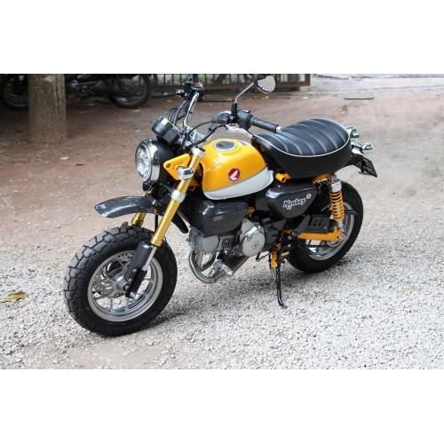 ホンダ モンキー125 カーボン フロントフェンダー