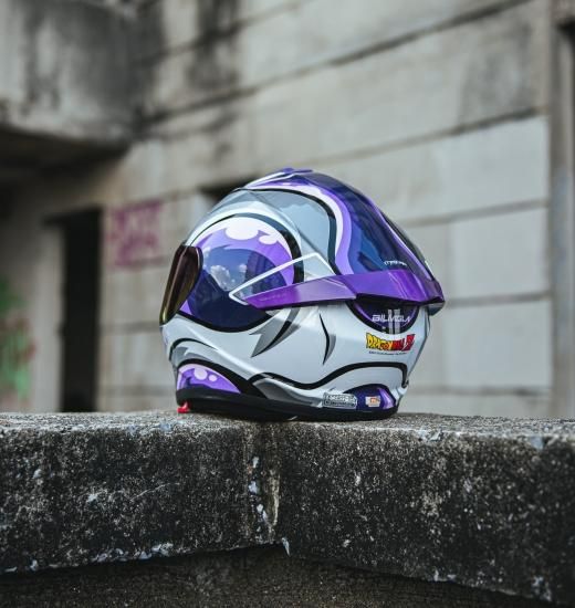 フリーザ風 宇宙戦士ヘルメット 1：1可着用