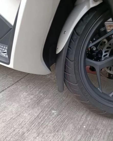ホンダ PCX(JK05) PCX160(KF47) フロント フェンダー ホンダ PCX(JK05) PCX160(KF47) フロント フェンダー