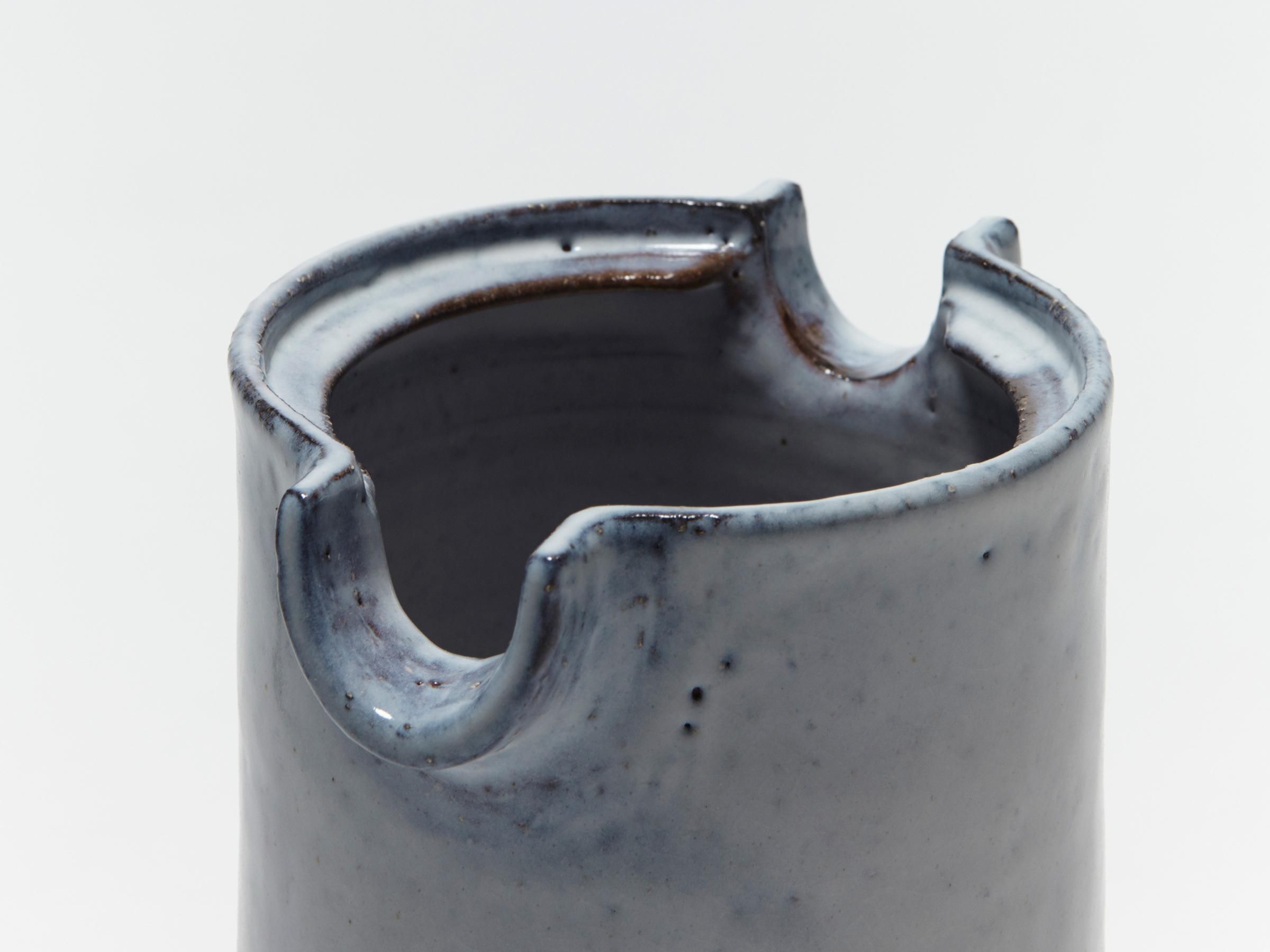 pots（p） - Faye Toogood