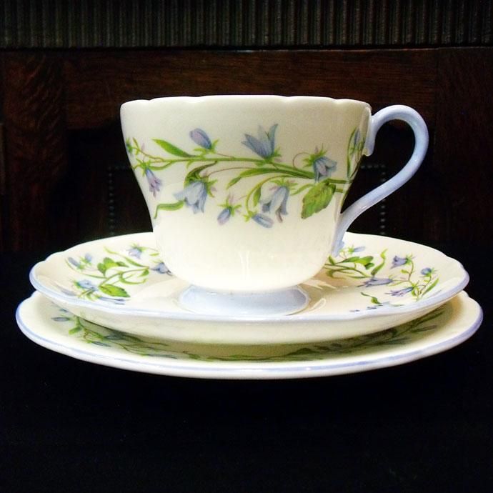 【最終価格】シェリー ヘアベル カップアンドソーサー 最終価格】シェリー ヘアベル カップアンドソーサー