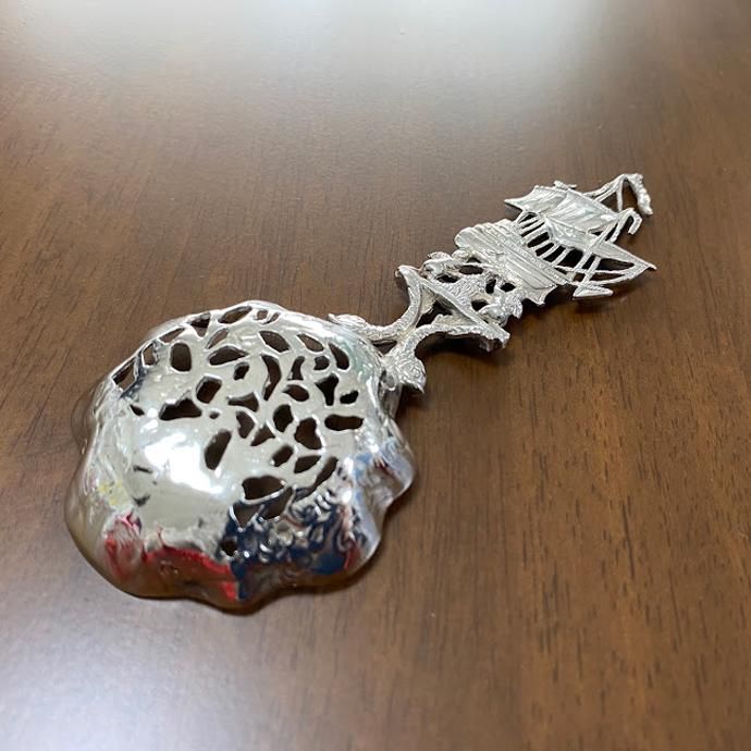 ティーストレーナー　スターリングシルバー　アンティーク シルバー ティーストレーナー 英国アンティークとヴィンテージワインの