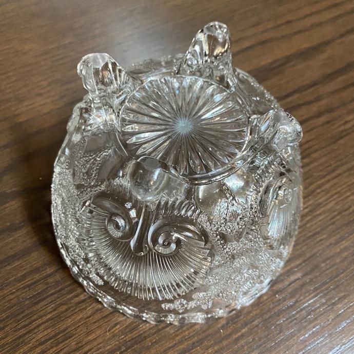 レトロ ガラスボウル ■ 猫脚 足つき  アンティーク ヴィンテージ 蚤の市 ガラスボウル 脚付き - Baum's Antik Markt