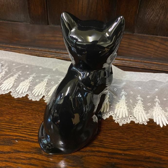アンティーク雑貨｜置物・フィギュア｜陶磁器｜黒猫・グラスアイ