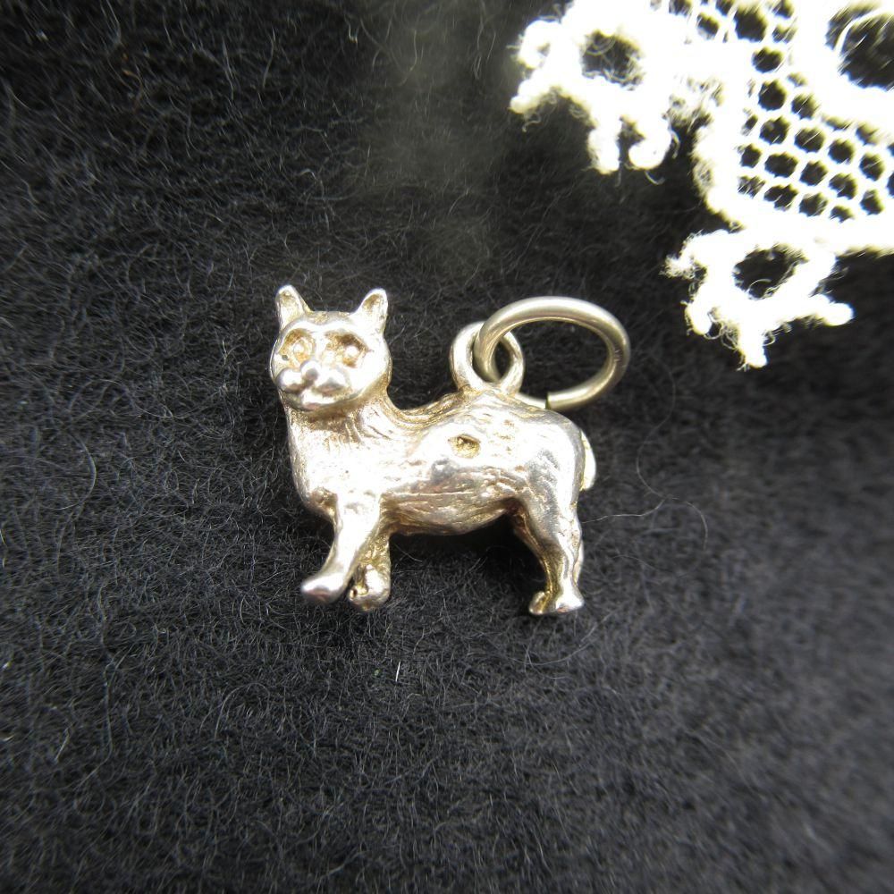 アンティーク雑貨・インテリア|チャーム|猫|ねこ|ネコ|銀製|シルバーチャーム|ヴィンテージ ねこsilverチャームその他