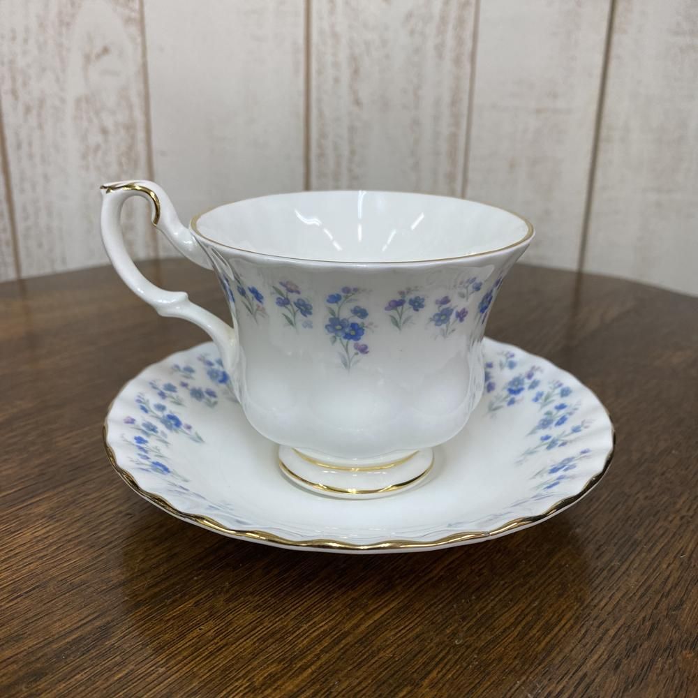 アンティーク食器｜Royal Albert ロイヤルアルバート｜Memory Lane