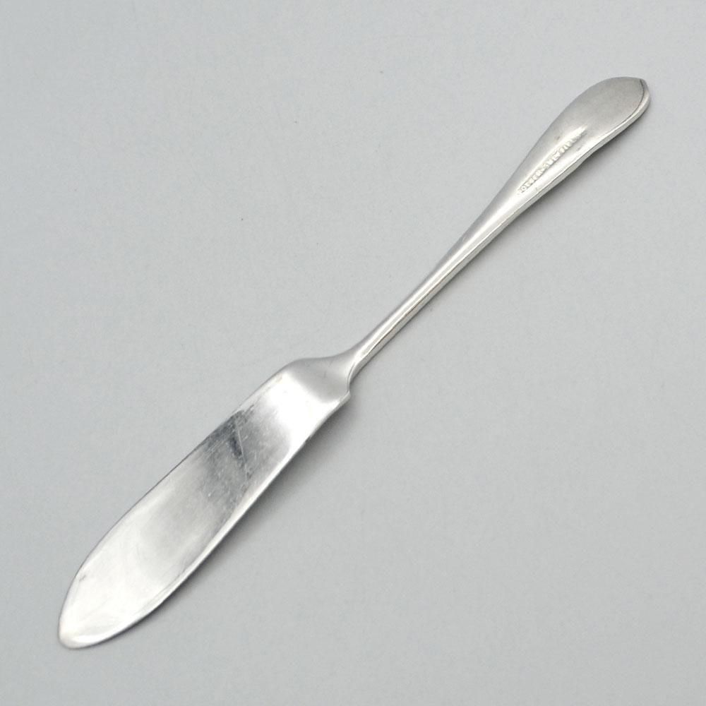 バターナイフ★シルバー835★アンティーク ★バラ柄★ピアッシング アンティーク食器｜カトラリー｜バターナイフ｜シルバープレート｜薔薇