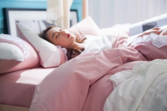 ピンクの花柄刺繍ベッドカバーセット 楽天市場】布団カバー 花 刺繍の通販