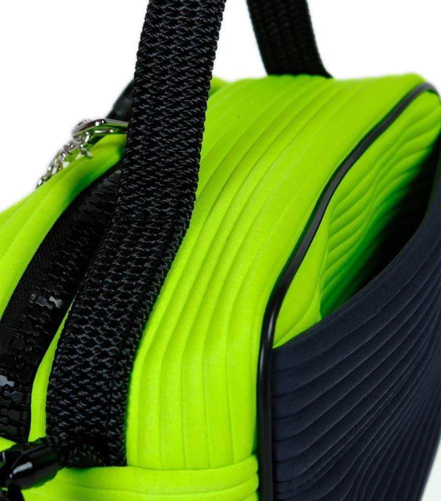 <$otherimg[num].name}>