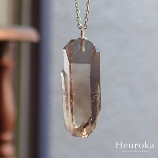 【 Heuroka 】スモーキークォーツのネックレス