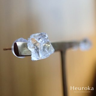【 Heuroka 】4月の誕生石/ロッククリスタルのピアス