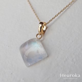 【 Heuroka 】6月 / レインボームーンストーン/  Necklace / K18YG