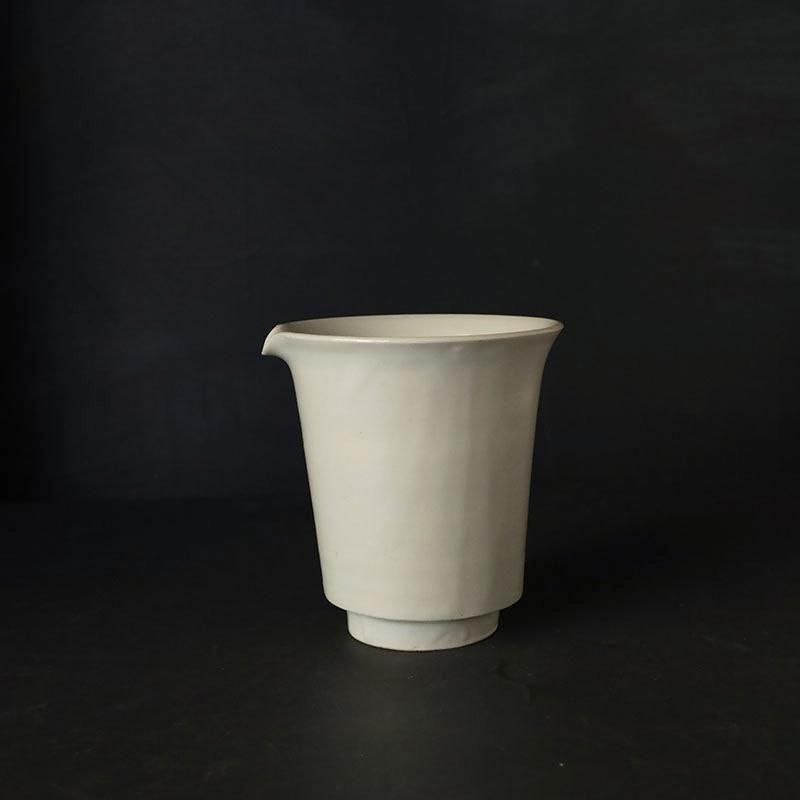 新品　三浦ナオコ　茶杯　向付　隅切　木瓜　筒杯　カップ　白磁　白　フランス　花器 新品 三浦ナオコ 茶杯 向付 隅切 木瓜 筒杯 カップ 白磁 白