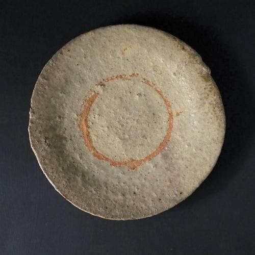 壷田亜矢　壷田和宏　グレー 陶器 皿 2枚セット 天草白磁皿(小) 壷田和宏亜矢 | うつわと手仕事 廻り道