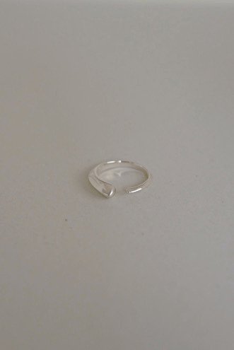 TRIGONAL RING