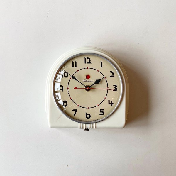 1950's TELECHRONKITCHEN CLOCK  (WHITE) MODEL 2H07
