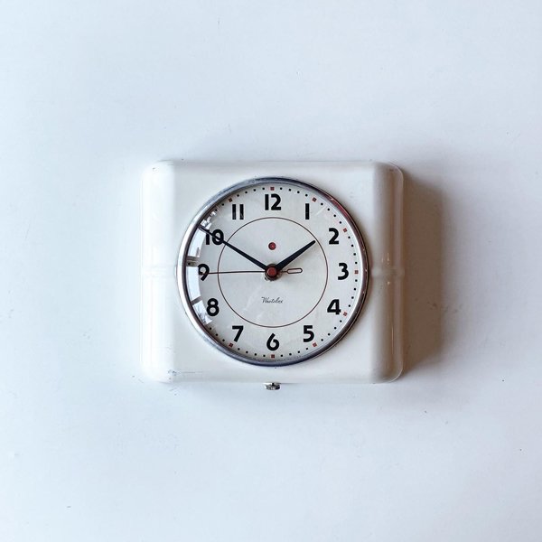 1950's WESTCLOXKITCHEN CLOCK WHITE