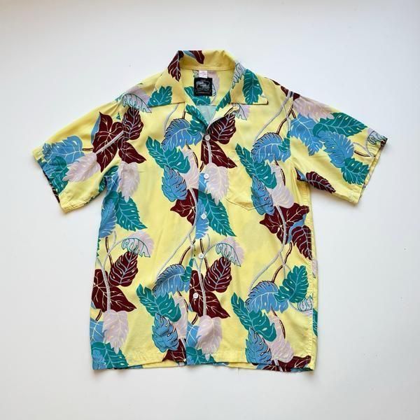 1990's KONABAY HAWAII OPEN COLLAR RAYON HAWAIIAN SHIRT SIZE SMALL (S〜M)