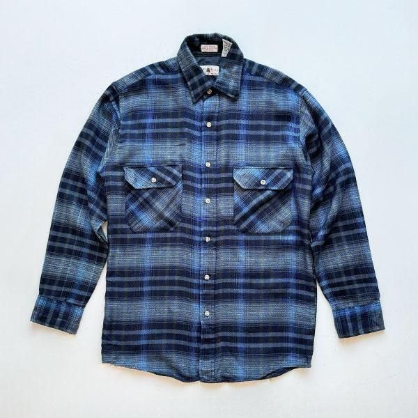 1980's NORTHWEST TERRITORYACRYLIC OMBRE CHECK SHIRTS SIZE SMALL (S〜M)