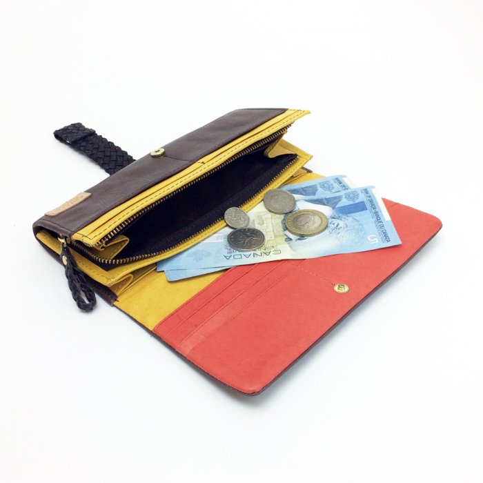 【アウトレット】クラフト感覚でカラーコンビがおしゃれな財布 カブセ長財布