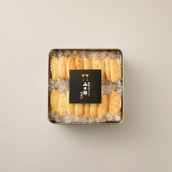 大吟上 山田錦せんべい 缶入 塩 40枚 - いっぷくせんべい半月 大吟上 山田錦せんべい 缶入 塩 40枚 - いっぷくせんべい半月
