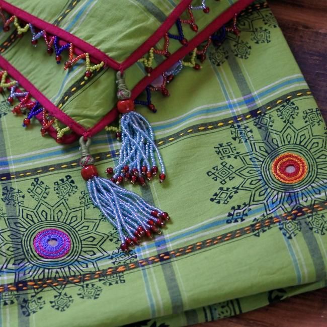 ޥɥ饹åơ֥륯ΥANOKHI꡼ߥ