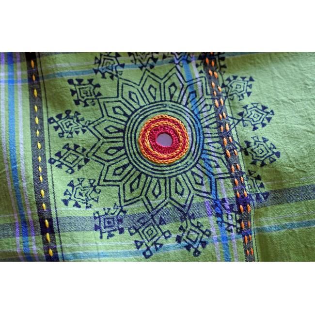 ޥɥ饹åơ֥륯ΥANOKHI꡼ߥ