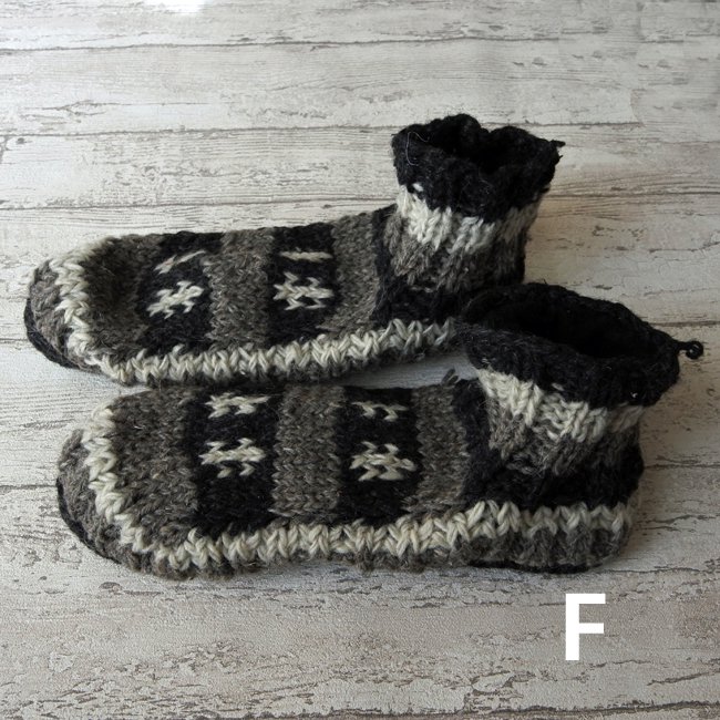 ネパール の 手編み 靴下 ウール ソックス
