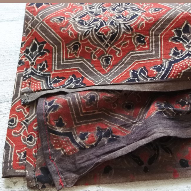 定休日以外毎日出荷中] パッチワーク インド刺繍古布 タペストリー 