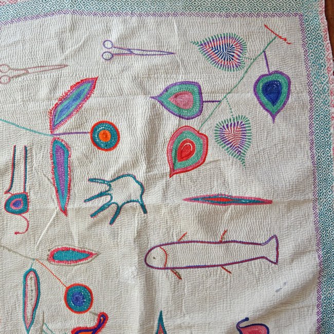 刺繍 - インドの布とキルト KHUSHBOO クシュブー