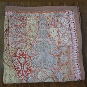 インド刺繍パッチワーク - KHUSHBOO クシュブー インド刺繍パッチワーク - KHUSHBOO クシュブー