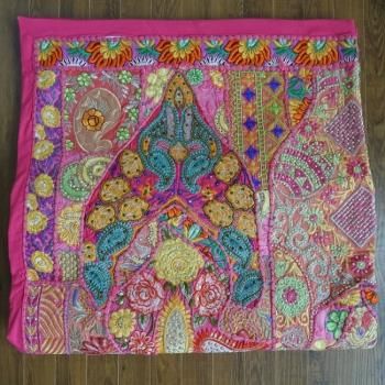 インドのビンテージ刺繍 オールドサリー タペストリーの通販店