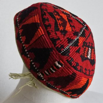アフガニスタン　刺繍　部族の帽子　D
