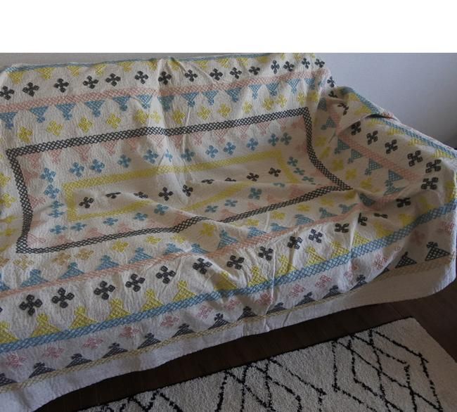 刺し子キルト サーミ族風 刺繍 ベッドカバーBー KHUSHBOO クシュブー