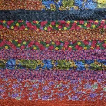 <img class='new_mark_img1' src='https://img.shop-pro.jp/img/new/icons12.gif' style='border:none;display:inline;margin:0px;padding:0px;width:auto;' />ラリーキルト ヴィンテージ カンタ  ラグ  No.562