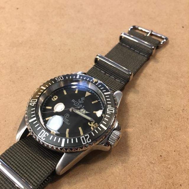FAR EASTERN ENTHUSIAST ROYAL NAVY WATCH NATO BAND MODEL