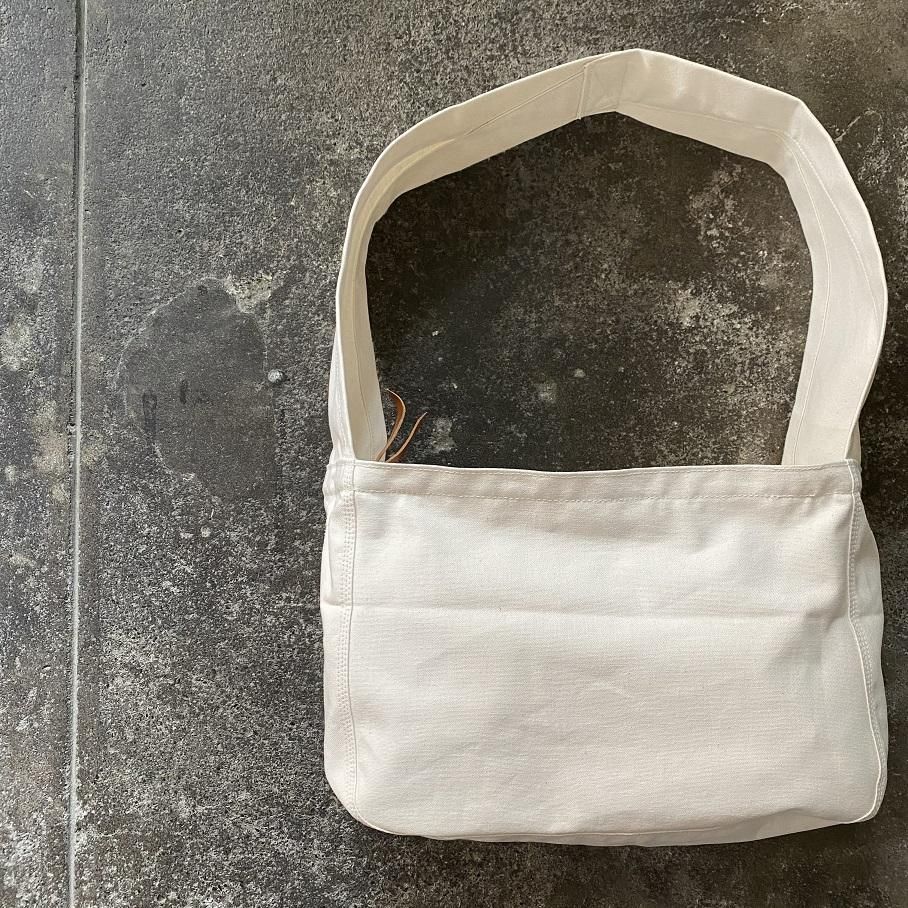 LABOR DAY LD1202B “NEWSPAPER BOY BAG” BLACK | SIGNAL GARMENTS