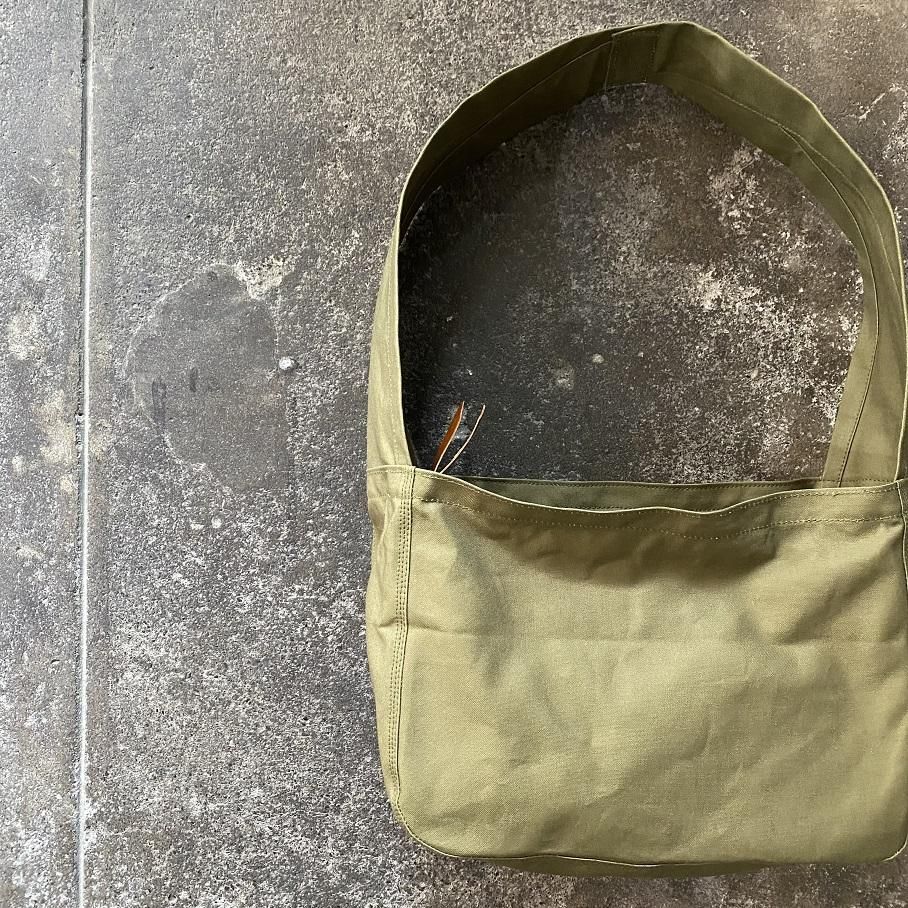 LABOR DAY LD1202B “NEWSPAPER BOY BAG” KHAKI - SIGNAL