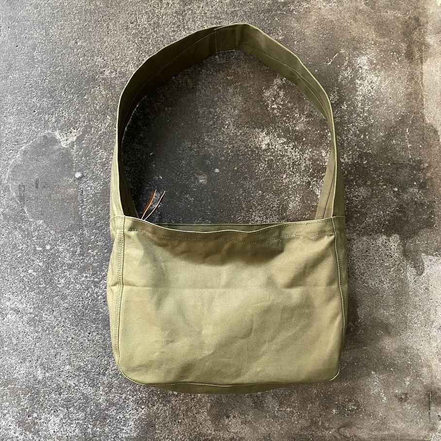 LABOR DAY LD1202B “NEWSPAPER BOY BAG” KHAKI - SIGNAL