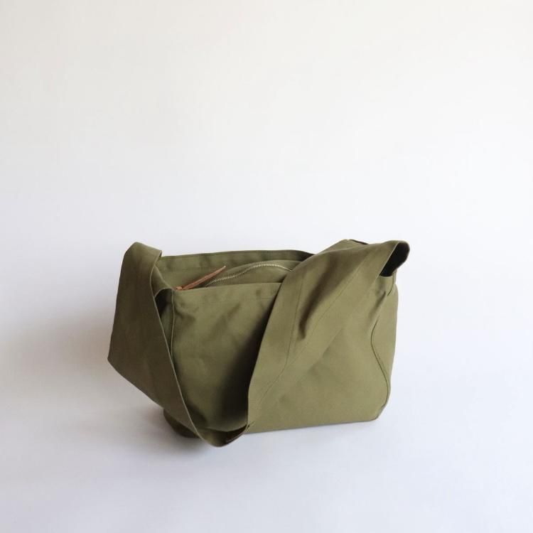 LABOR DAY LD1202B “NEWSPAPER BOY BAG” BLACK | SIGNAL GARMENTS