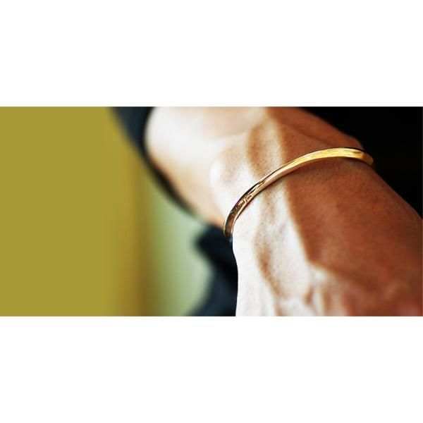 RIPPLE BANGLE リップルバングル FLUI フルイ