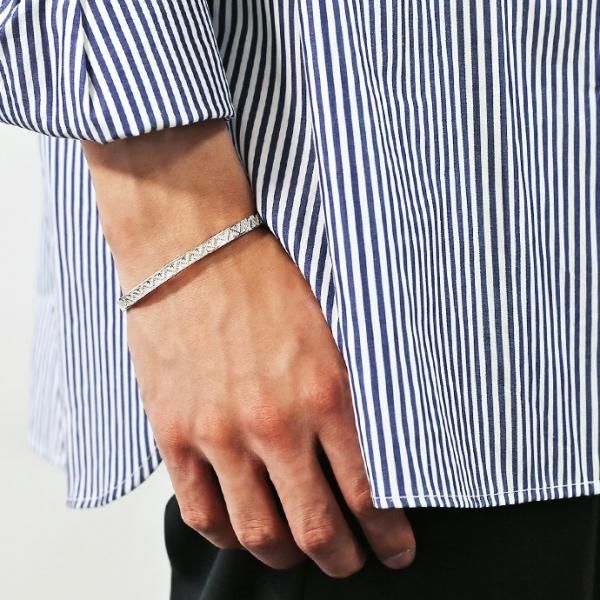 TRIANGLE STAMPWORK BANGLE トライアングルスタンプワーク