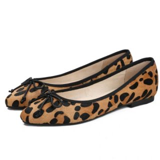 Leopard flat shoes
