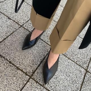 Crepe heels