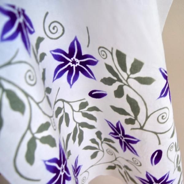 あひろ屋 てぬぐい 鉄線唐草（紫）｜和雑貨 翠