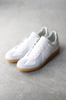 German Army - German Trainer Dead Stock 