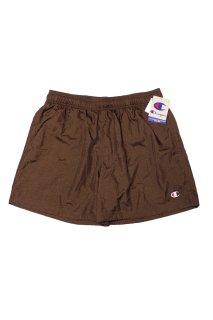 <img class='new_mark_img1' src='https://img.shop-pro.jp/img/new/icons16.gif' style='border:none;display:inline;margin:0px;padding:0px;width:auto;' />URBAN OUTFITTERS × Champion - Nylon Crinkle Shorts 